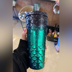 STARBUCKS USA MERMAID SCALES 24OZ NEW RELEASE 2025 CUP COLLECTOR TUMBLER